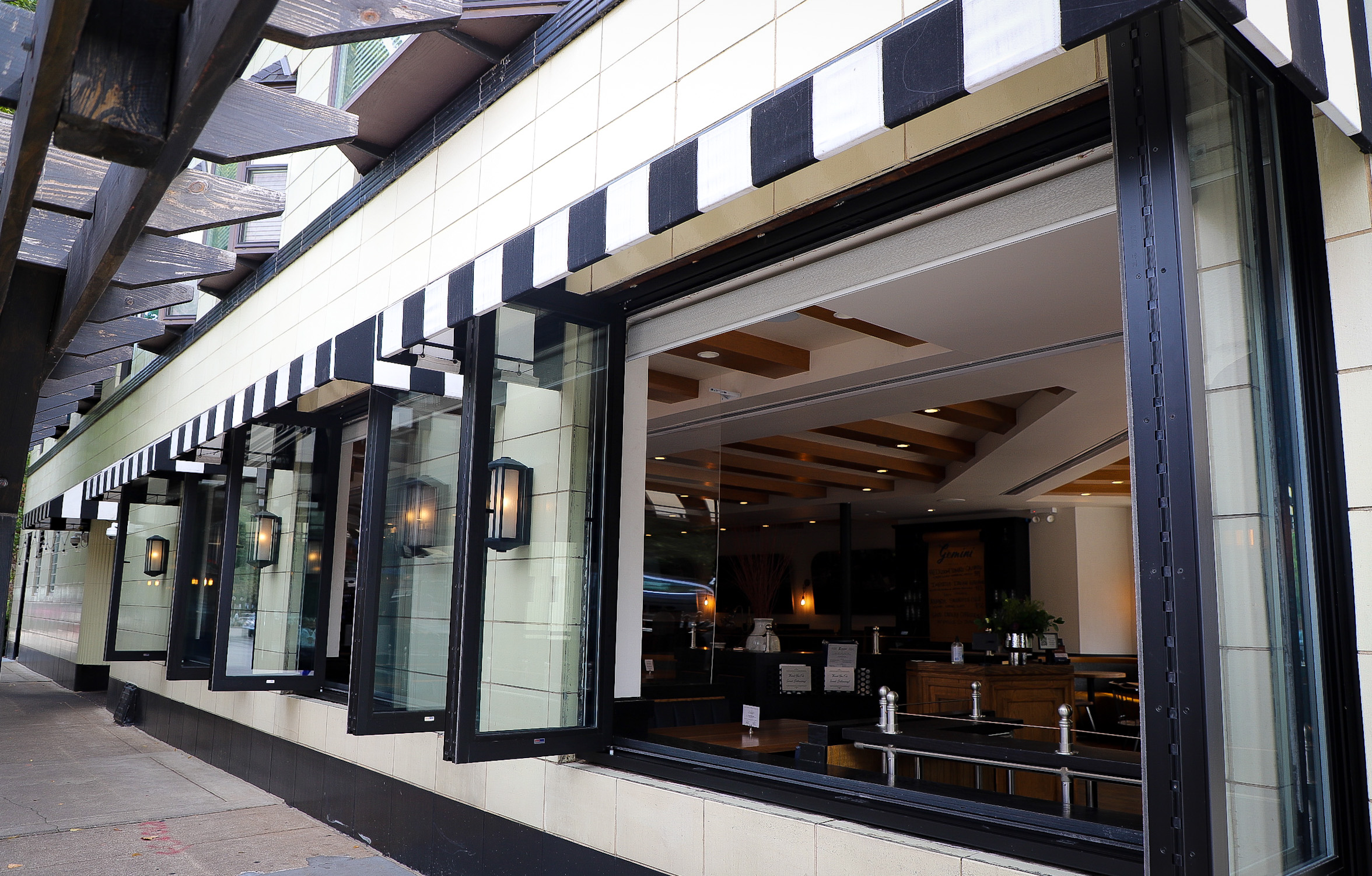 Gemini Chicago Restaurant